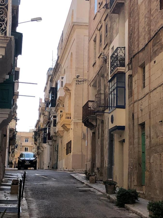 Floriana Cosy Townhouse Apartment Luaran gambar