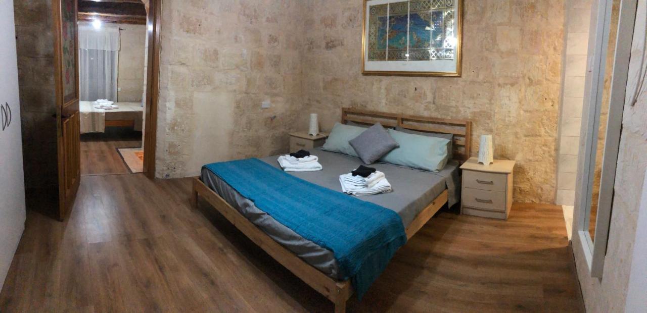 Floriana Cosy Townhouse Apartment Luaran gambar