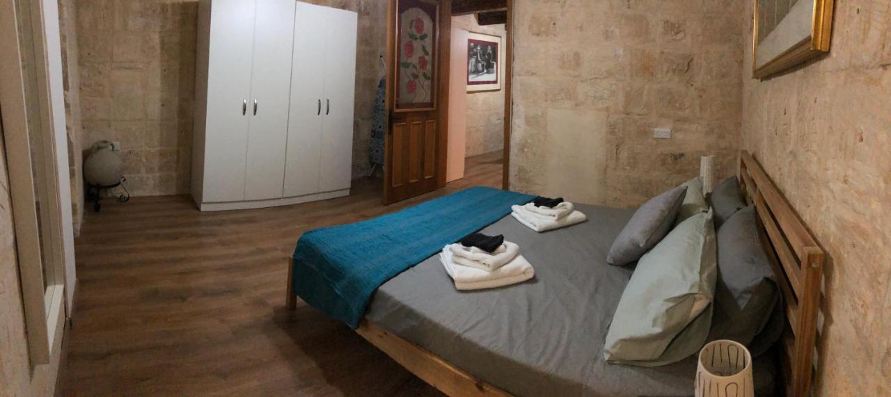 Floriana Cosy Townhouse Apartment Luaran gambar