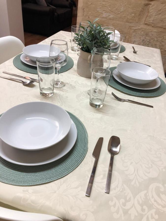 Floriana Cosy Townhouse Apartment Luaran gambar